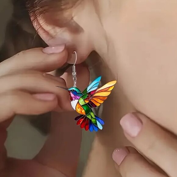 STAINED~GLASS HUMMINGBIRD EARRINGS - Picture 1 of 2